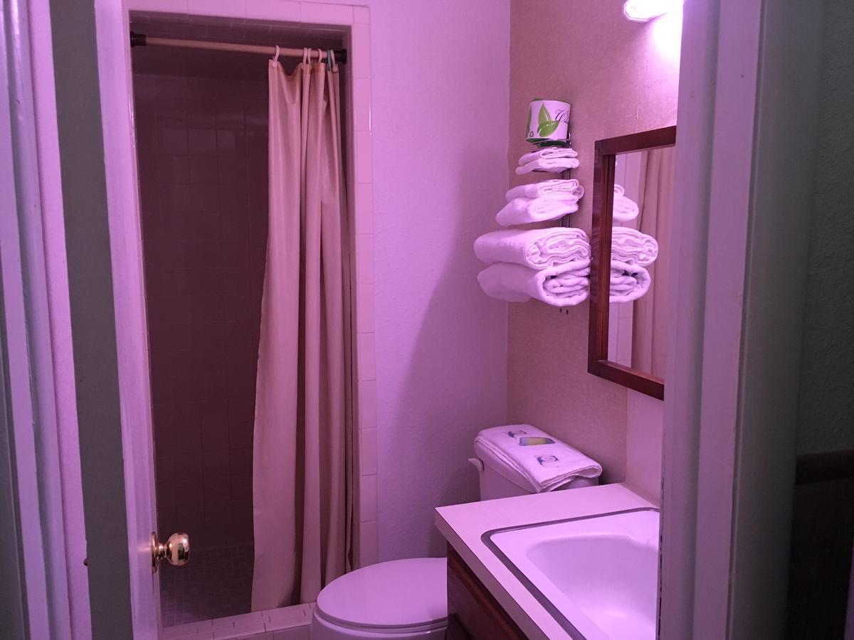 Stroud Skyliner Motel מראה חיצוני תמונה