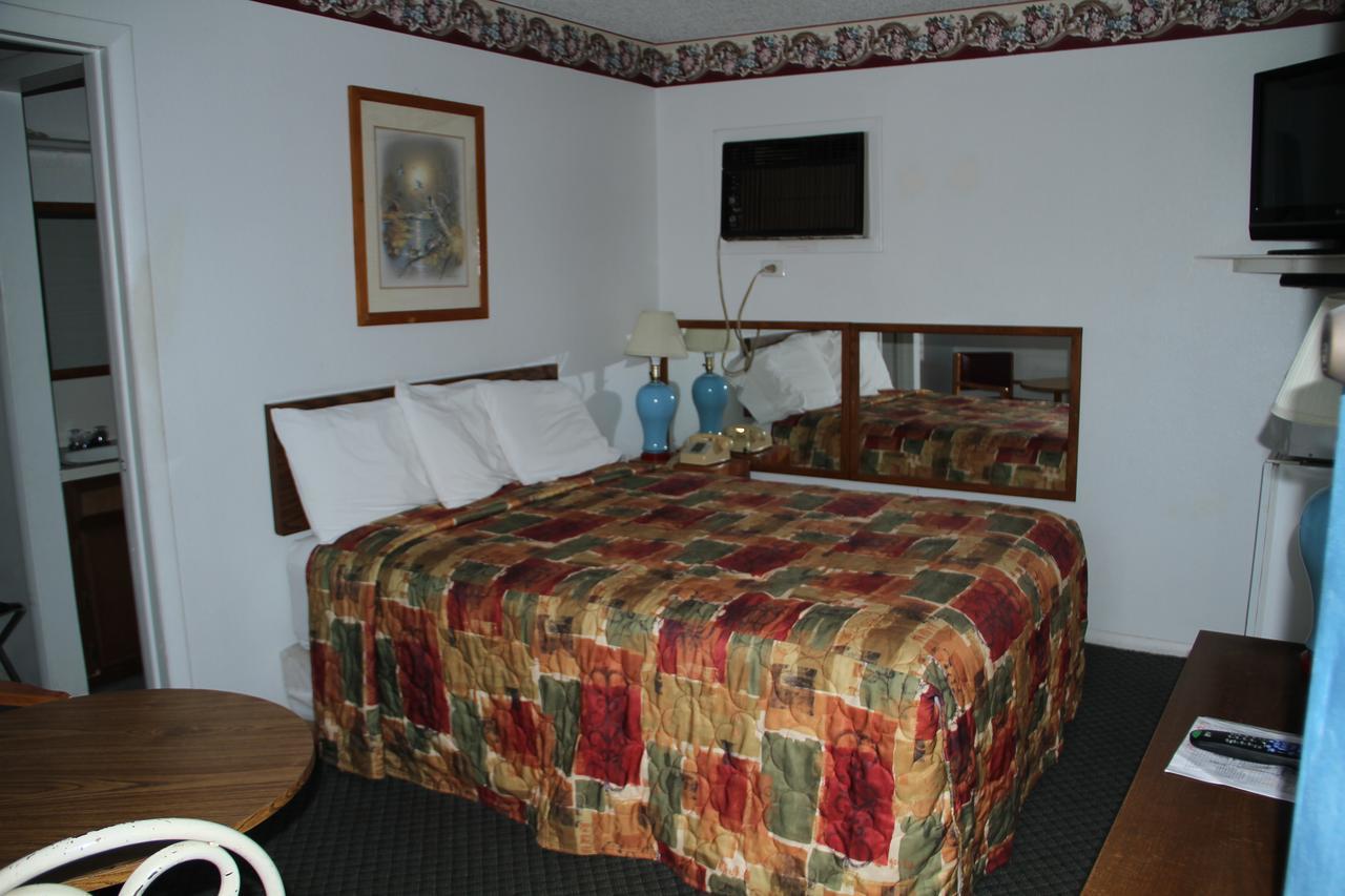 Stroud Skyliner Motel מראה חיצוני תמונה