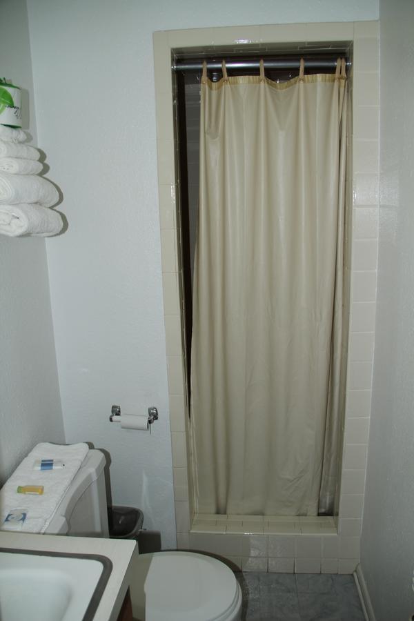 Stroud Skyliner Motel מראה חיצוני תמונה