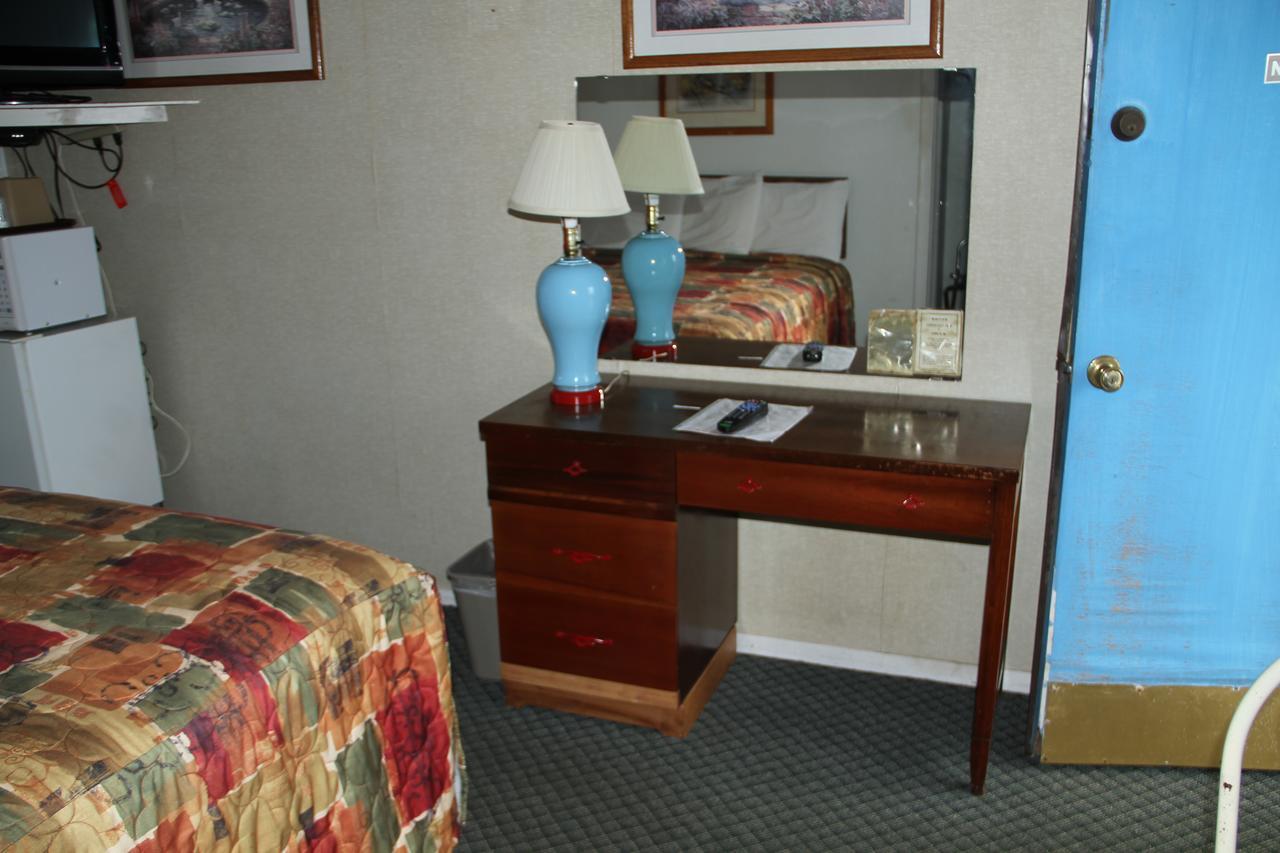 Stroud Skyliner Motel מראה חיצוני תמונה