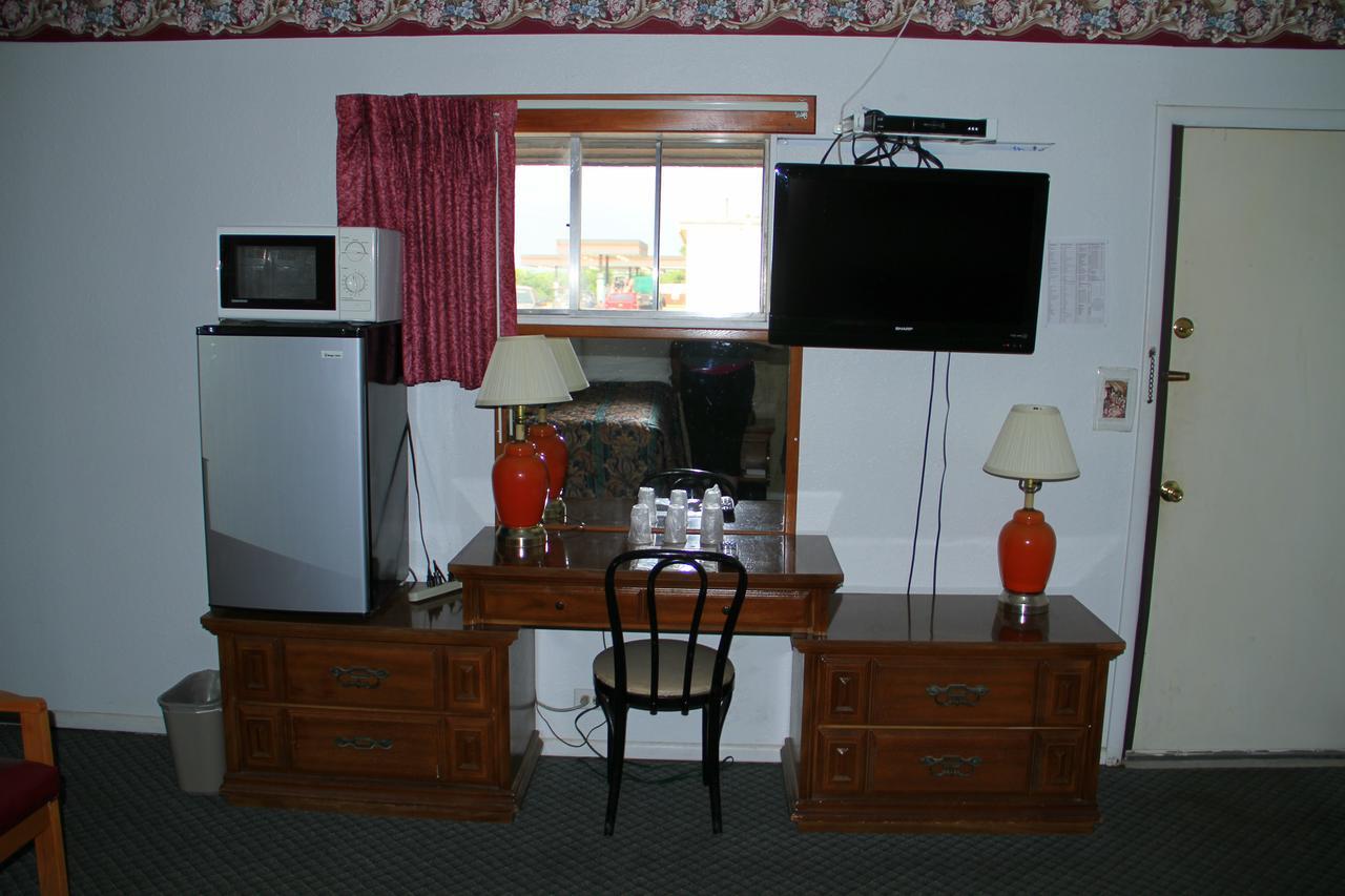 Stroud Skyliner Motel מראה חיצוני תמונה