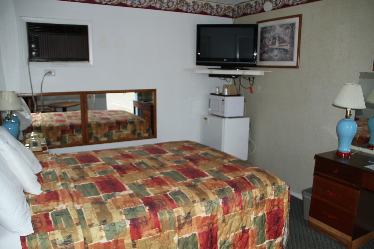Stroud Skyliner Motel מראה חיצוני תמונה