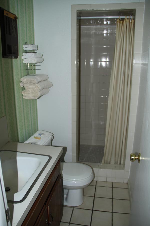 Stroud Skyliner Motel מראה חיצוני תמונה