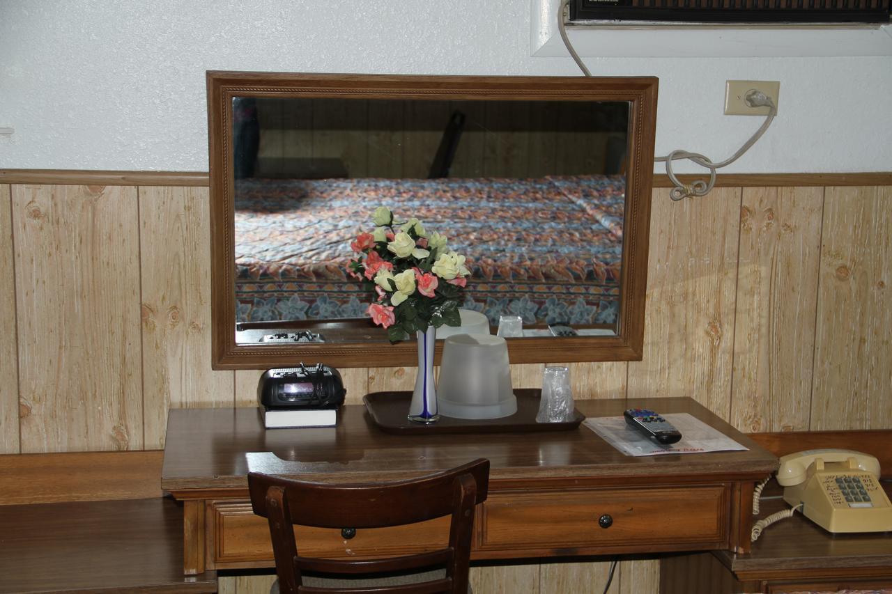 Stroud Skyliner Motel מראה חיצוני תמונה